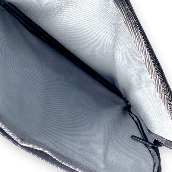 Портфель для ноутбука, одне відділення, одна фронтальна кишеня, розмір 40*28*5 см, чорний