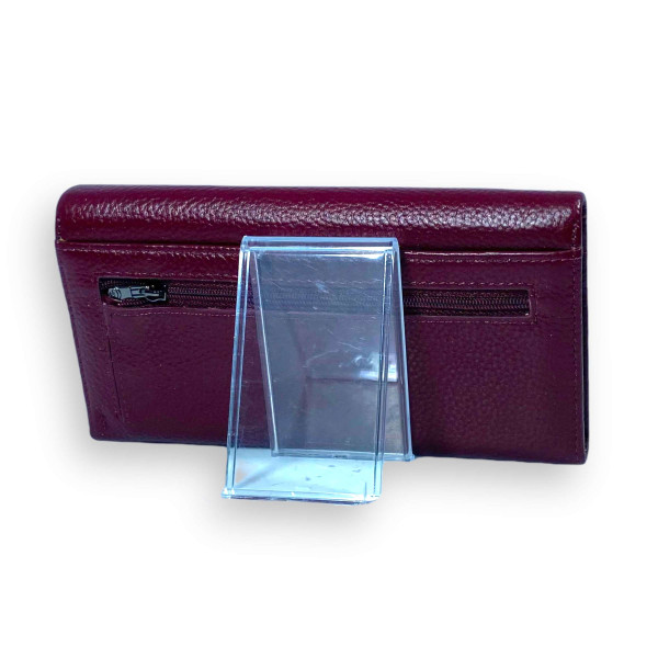 Гаманець шкіряний з 4 відділеннями для купюр бордового кольру Гаманець шкіряний з 4 відділеннями для купюр бордового кольру