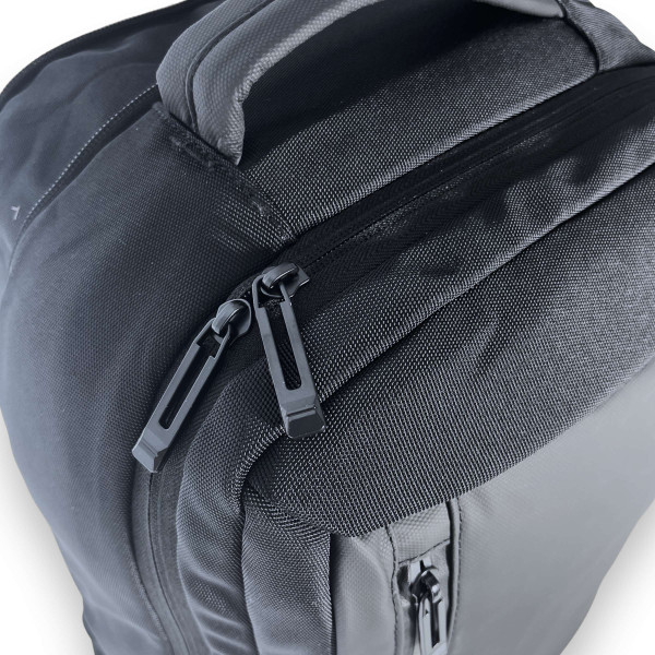 Рюкзак міський з розширенням, 15л, одне відділення, фронтальні кишен,і USB+кабель, чорний