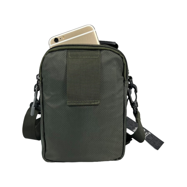 Сумка через плечо на три отделения, 3 л, крепкая ручка для переноса, зеленая Сумка через плечо на три отделения, 3 л, крепкая ручка для переноса, зеленая