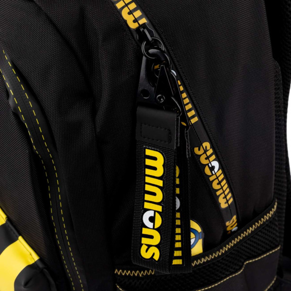 Шкільний рюкзак YES, два відділення, одна фронтальна кишеня, бічні кишені, чорний Minions Шкільний рюкзак YES, два відділення, одна фронтальна кишеня, бічні кишені, чорний Minions