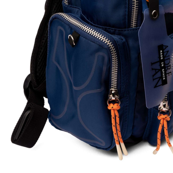 Школьный рюкзак YES by Andre Tan, два отделения, один фронтальный карман, Space dark blue Школьный рюкзак YES by Andre Tan, два отделения, один фронтальный карман, Space dark blue