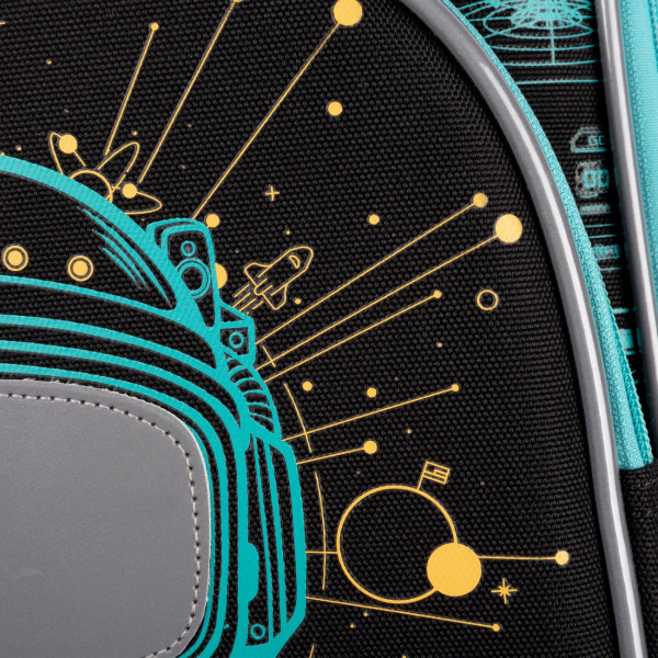 Школьный рюкзак 1 вересня полукаркасный, два отделения, фронтальный карман, два боковых кармана, черный S-97 Deep Space Школьный рюкзак 1 вересня полукаркасный, два отделения, фронтальный карман, два боковых кармана, черный S-97 Deep Space