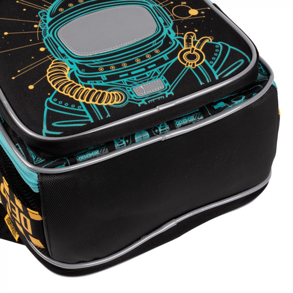 Школьный рюкзак 1 вересня полукаркасный, два отделения, фронтальный карман, два боковых кармана, черный S-97 Deep Space Школьный рюкзак 1 вересня полукаркасный, два отделения, фронтальный карман, два боковых кармана, черный S-97 Deep Space