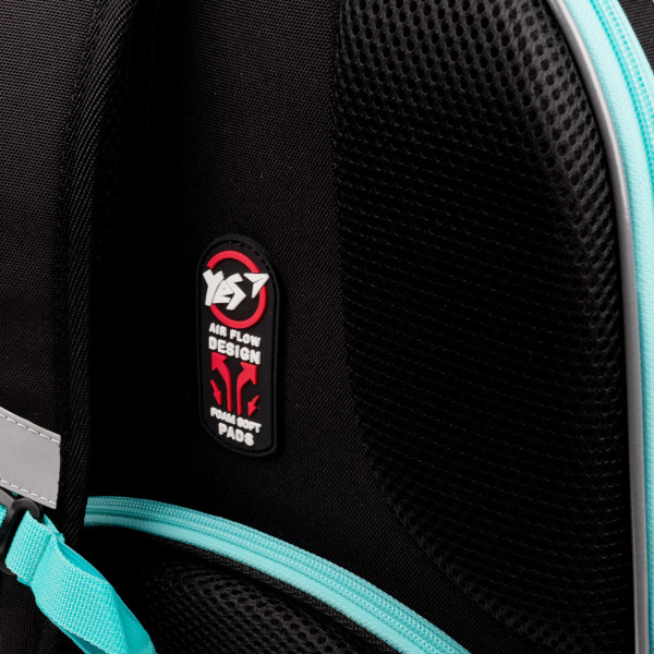 Школьный рюкзак YES Robohero H-100, каркасный, два отделения, два боковых кармана Школьный рюкзак YES Robohero H-100, каркасный, два отделения, два боковых кармана