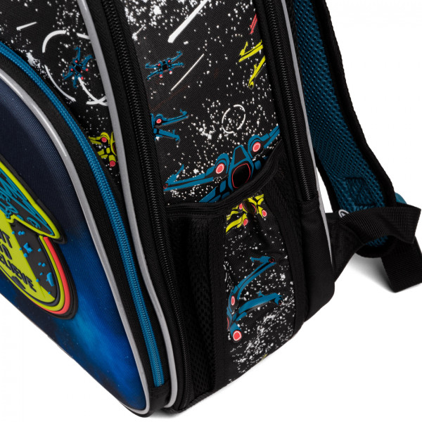 Ортопедический школьный рюкзак YES, полукаркасный на два отделения с фронтальными карманами. Ортопедический школьный рюкзак YES, полукаркасный на два отделения с фронтальными карманами.