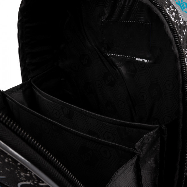 Ортопедический школьный рюкзак YES, полукаркасный на два отделения с фронтальными карманами. Ортопедический школьный рюкзак YES, полукаркасный на два отделения с фронтальными карманами.