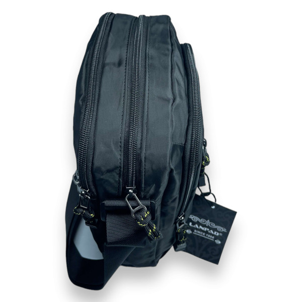 Мужская сумка через плечо на два отделения черного цвета Мужская сумка через плечо на два отделения черного цвета