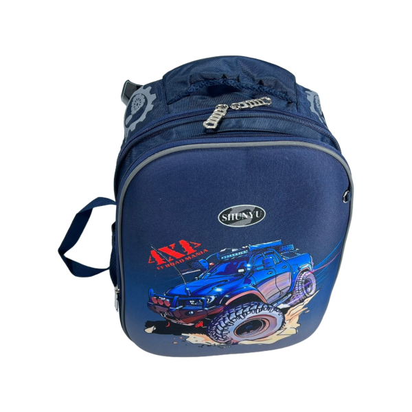 Школьный рюкзак для мальчиков от 6 до 9 лет. Школьный рюкзак для мальчиков от 6 до 9 лет.