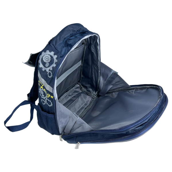 Школьный рюкзак для мальчиков от 6 до 9 лет. Школьный рюкзак для мальчиков от 6 до 9 лет.