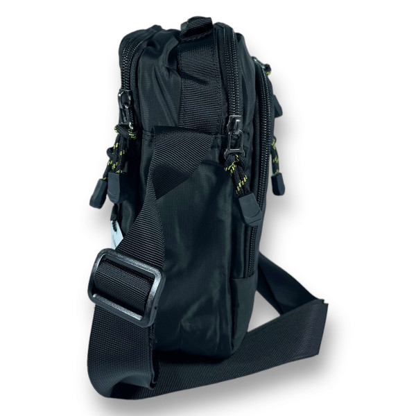 Сумка через плечо, 4 л, 2 отделения, 1 карман на обороте, черная Сумка через плечо, 4 л, 2 отделения, 1 карман на обороте, черная