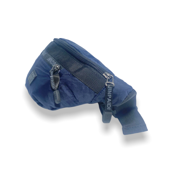 Поясная сумка-бананка на три отдела синего цвета
