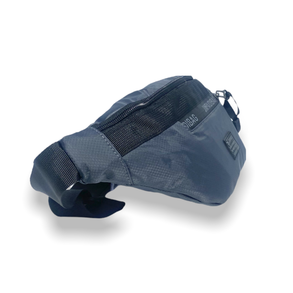 Поясная сумка-бананка серого цвета на 3 отдела, молния застежка Поясная сумка-бананка серого цвета на 3 отдела, молния застежка