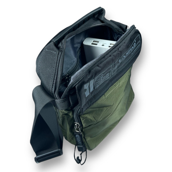 Сумка мужская через плечо, 2 отделения, два фронтальных кармана, цвет зеленый Сумка мужская через плечо, 2 отделения, два фронтальных кармана, цвет зеленый