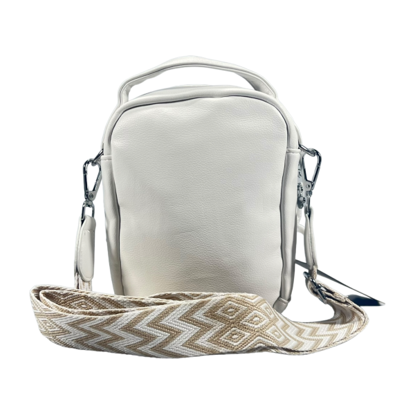 Компактна та комфортна жіноча сумка через плече на три відділення, біла Компактна та комфортна жіноча сумка через плече на три відділення, біла