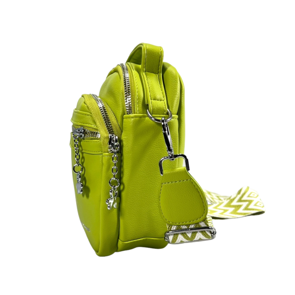 Зручна стильна сумка через плече на три відділення яскраво зеленого кольору Зручна стильна сумка через плече на три відділення яскраво зеленого кольору