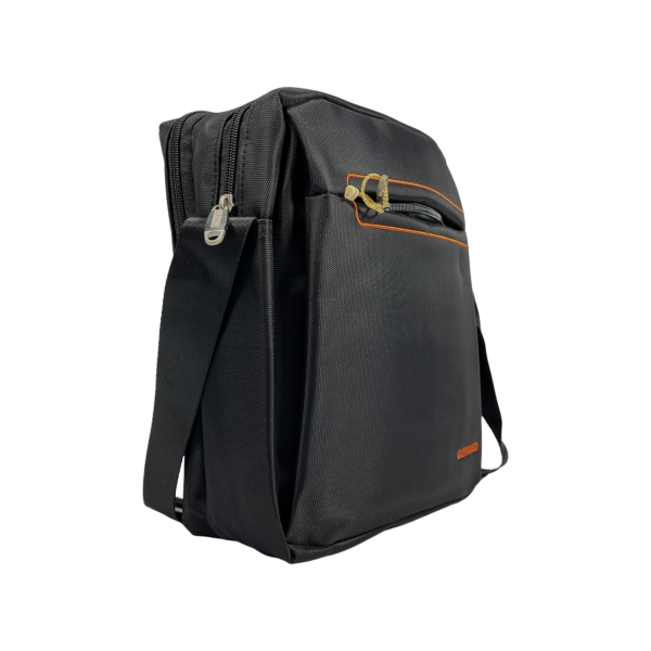 Сумка через плечо на три отделения, 7 л, черная Сумка через плечо на три отделения, 7 л, черная