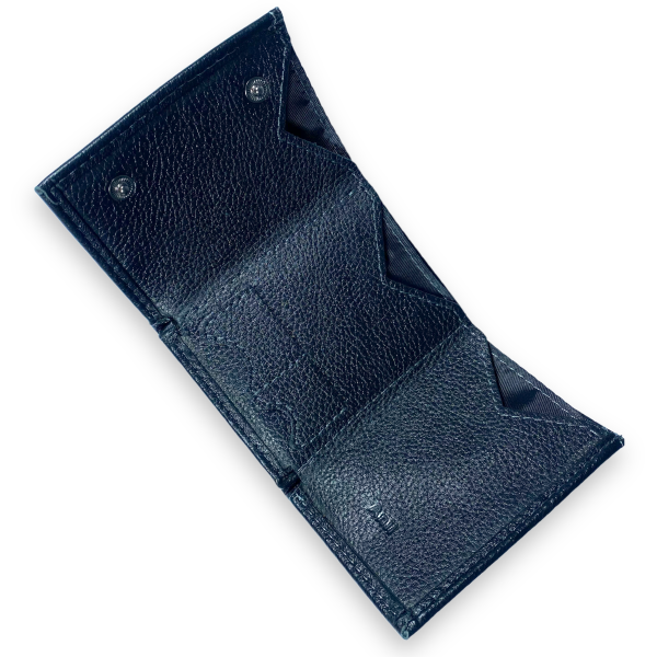 Мужской кошелек из натуральной кожи, цвет черный Мужской кошелек из натуральной кожи, цвет черный