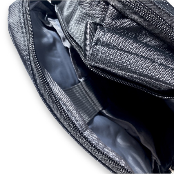 Сумка через плечо Gorangd, два отдела, дополнительные карманы, размер: 26*23*12 см, черный Сумка через плечо Gorangd, два отдела, дополнительные карманы, размер: 26*23*12 см, черный