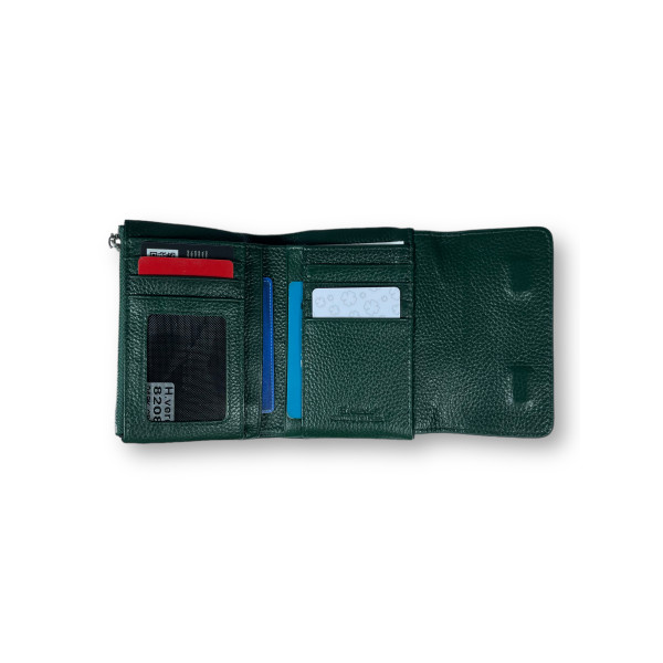 Женский кошелек из натуральной кожи, цвет зеленый, магнитная застежка Женский кошелек из натуральной кожи, цвет зеленый, магнитная застежка