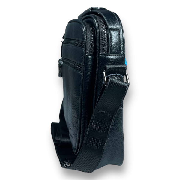 Сумка через плечо из кожзама, 1 отделение, 3 фронтальных кармана, черный Сумка через плечо из кожзама, 1 отделение, 3 фронтальных кармана, черный