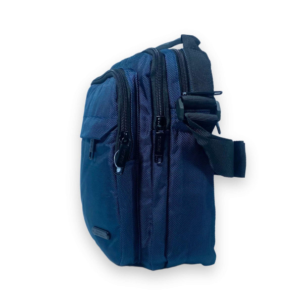 Сумка через плечо, мужская, полиэстер, 3 отдела, 1 карман на лицевой стороне размер: 25*20*10 см, синяя Сумка через плечо, мужская, полиэстер, 3 отдела, 1 карман на лицевой стороне размер: 25*20*10 см, синяя