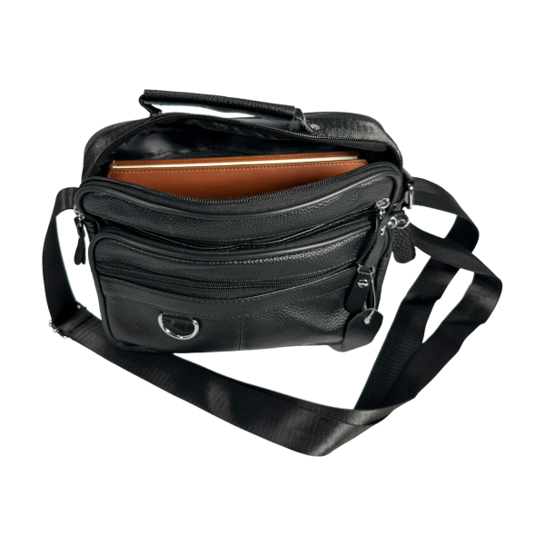 Компактная и стильная сумка через плечо на пять отделений, 5 л, черная Компактная и стильная сумка через плечо на пять отделений, 5 л, черная