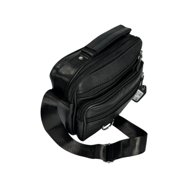 Сумка через плечо оптимального размера, 5 отделений, 4 л, черная Сумка через плечо оптимального размера, 5 отделений, 4 л, черная