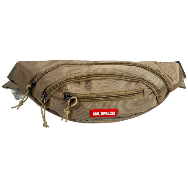 Сумка-бананка на три отделения бежевого цвета с застежкой на молнии