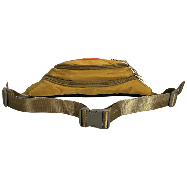 Сумка-бананка на три отделения, имеет приятный горчично-золотой цвет Сумка-бананка на три отделения, имеет приятный горчично-золотой цвет