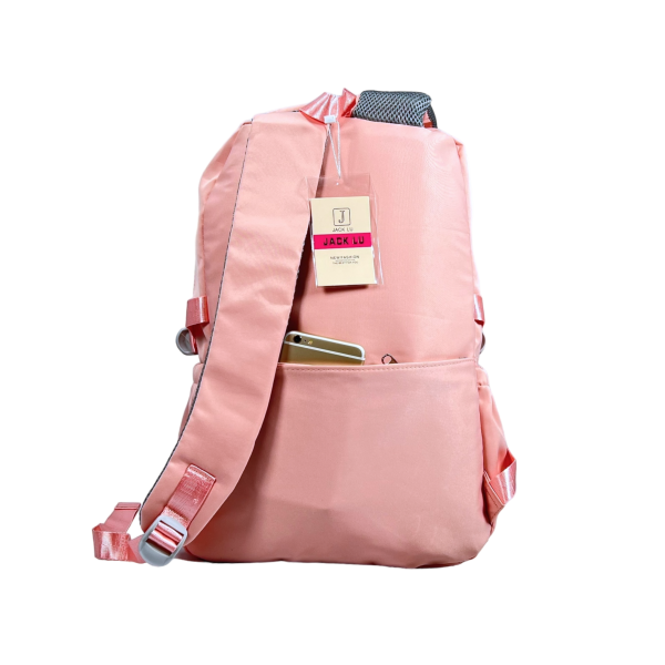 Школьный рюкзак для девочек на три отделения, 26 л, розовый Школьный рюкзак для девочек на три отделения, 26 л, розовый