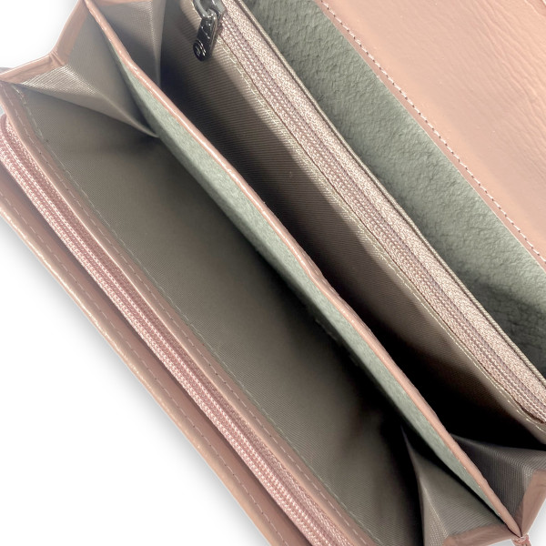 Кожаный женский кошелек с 3 отделами для купюр, пудра Кожаный женский кошелек с 3 отделами для купюр, пудра