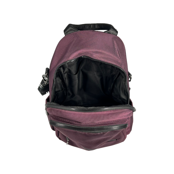 Женский рюкзак на три отделения, фиолетовый. Женский рюкзак на три отделения, фиолетовый.