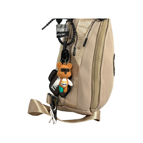 Стильная сумка-слинг на два отделения бежевого цвета Стильная сумка-слинг на два отделения бежевого цвета