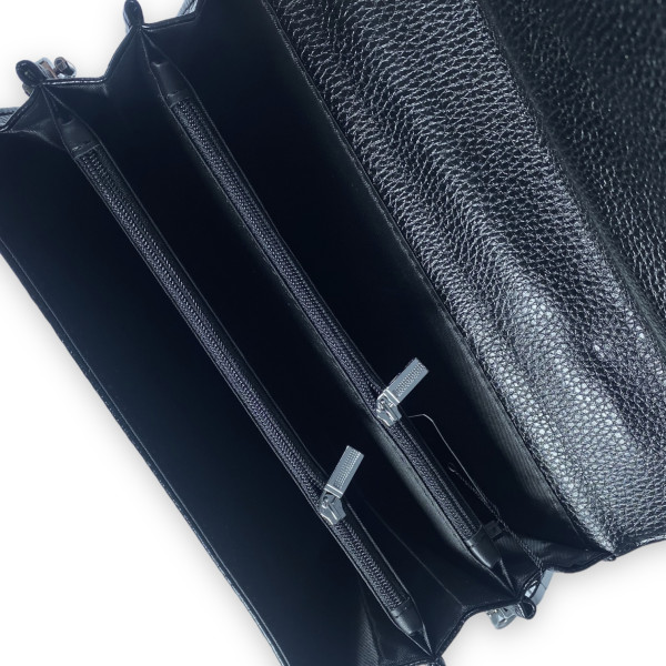 Сумка барсетка, три отделения+два на замке, фронтальный карман, ручка, ремень, ключ, размер: 23*16*10 см черная Сумка барсетка, три отделения+два на замке, фронтальный карман, ручка, ремень, ключ, размер: 23*16*10 см черная