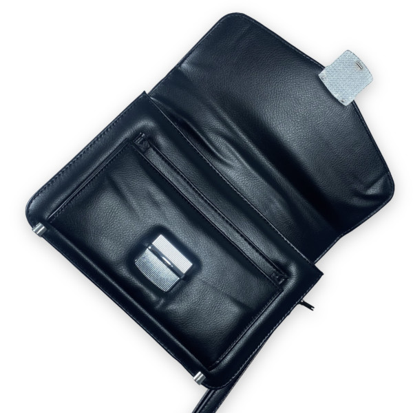 Сумка барсетка, три отделения+два на замке, фронтальные карманы, ручка, ремень, ключ, размер: 25*18*10 см черная Сумка барсетка, три отделения+два на замке, фронтальные карманы, ручка, ремень, ключ, размер: 25*18*10 см черная