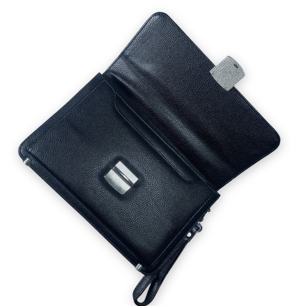 Сумка барсетка, два отделения+одно на замке, фронтальный карман, ручка, ремень, ключ, размер 29*20*12 см черный Сумка барсетка, два отделения+одно на замке, фронтальный карман, ручка, ремень, ключ, размер 29*20*12 см черный