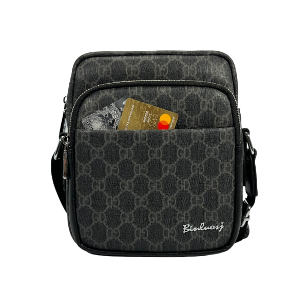 Сумка через плечо – стильный аксессуар для современного мужчины, серого цвета Сумка через плечо – стильный аксессуар для современного мужчины, серого цвета