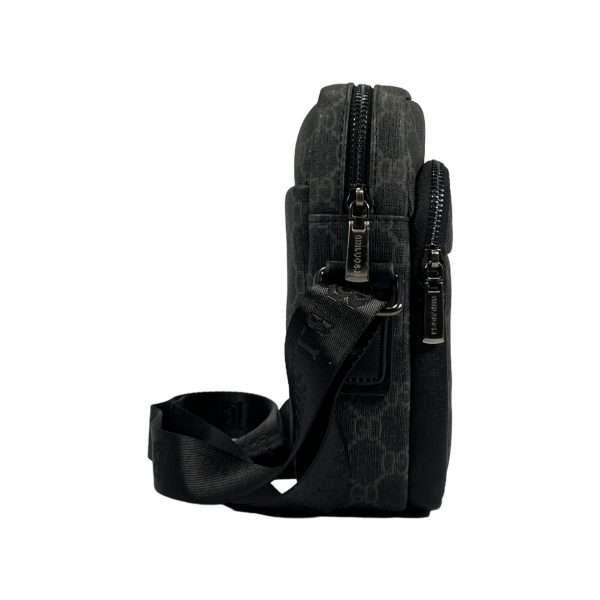 Сумка через плече середнього розміру з екошкіри сірого кольору, три відділення Сумка через плече середнього розміру з екошкіри сірого кольору, три відділення