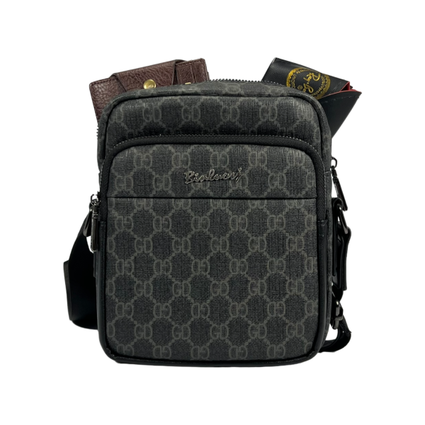 Сумка через плече середнього розміру з екошкіри сірого кольору, три відділення Сумка через плече середнього розміру з екошкіри сірого кольору, три відділення