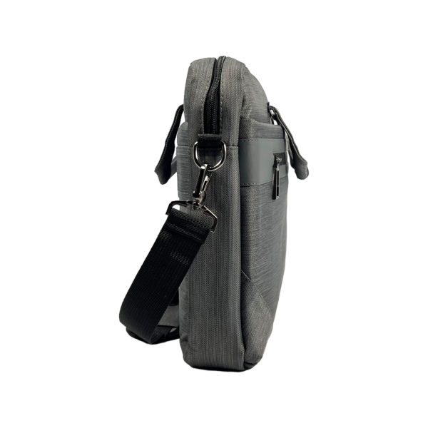 Сумка для ноутбука на четыре отделения, серая, водонепроницаемая ткань Сумка для ноутбука на четыре отделения, серая, водонепроницаемая ткань