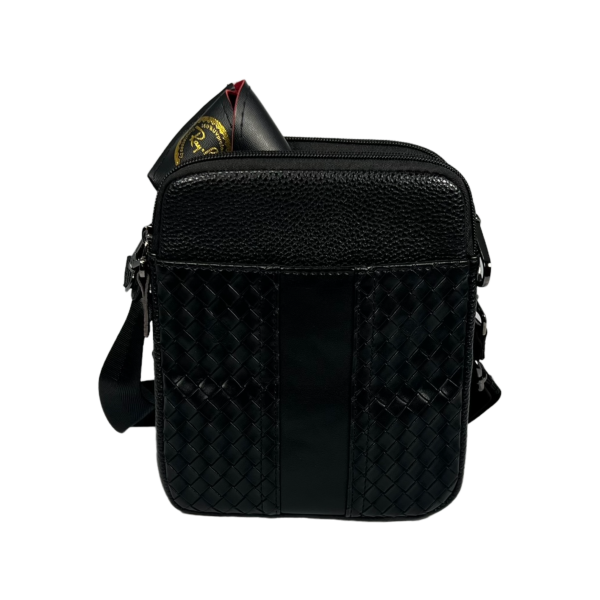 Стильная и практичная сумка-барсетка через плечо, 4 отделения, цвет черный Стильная и практичная сумка-барсетка через плечо, 4 отделения, цвет черный