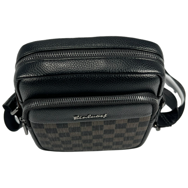 Удобная и крепкая сумка через плечо, экокожа, 3 отделения, 3 л, черная Удобная и крепкая сумка через плечо, экокожа, 3 отделения, 3 л, черная