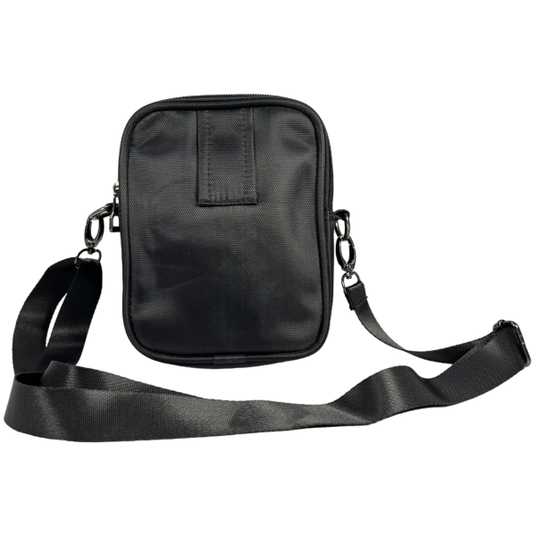 Текстильна та компактна сумка через плече на п'ять відділень, 2 л, чорна Текстильна та компактна сумка через плече на п'ять відділень, 2 л, чорна