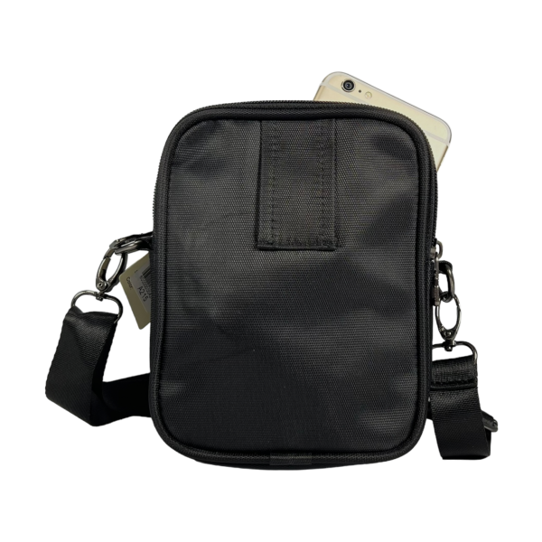 Текстильна та компактна сумка через плече на п'ять відділень, 2 л, чорна Текстильна та компактна сумка через плече на п'ять відділень, 2 л, чорна