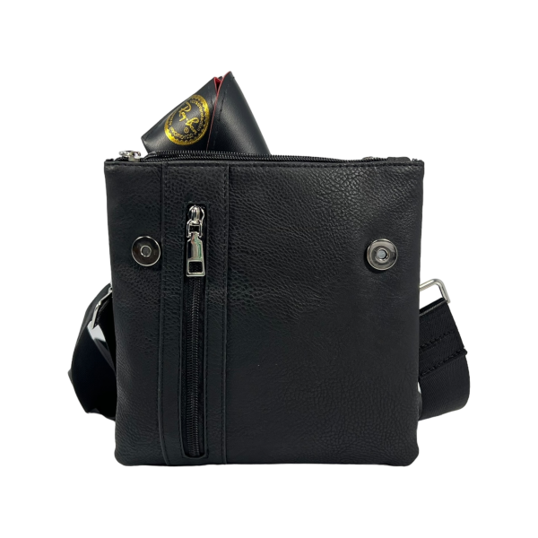 Сумка через плечо на пять отделений, 3 л, экокожа, застежка на молнии и магните, черная Сумка через плечо на пять отделений, 3 л, экокожа, застежка на молнии и магните, черная