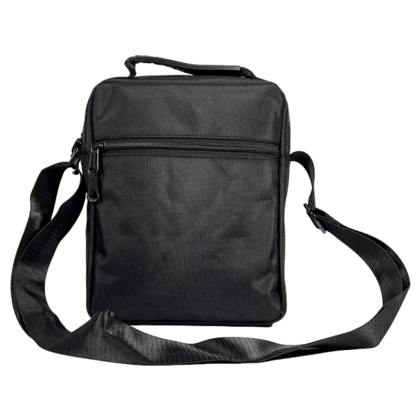 Классическая сумка через плечо на четыре отделения, черная Классическая сумка через плечо на четыре отделения, черная