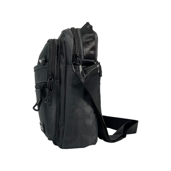 Текстильная сумка через плечо на четыре отделения серого цвета, 4 л Текстильная сумка через плечо на четыре отделения серого цвета, 4 л