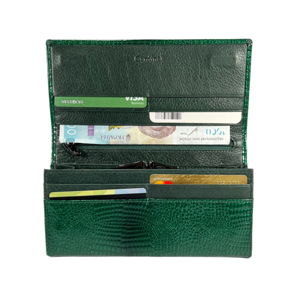 Стильний шкіряний гаманець, зеленого кольору з застібкою на блискавці Стильний шкіряний гаманець, зеленого кольору з застібкою на блискавці