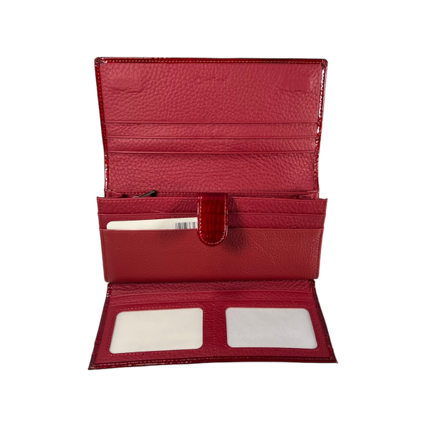 Кожаный женский кожаный, красный, с кнопочной застежкой Кожаный женский кожаный, красный, с кнопочной застежкой